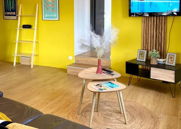 Vue Phare - Au Coeur De Contis * Saint-Julien-en-Born